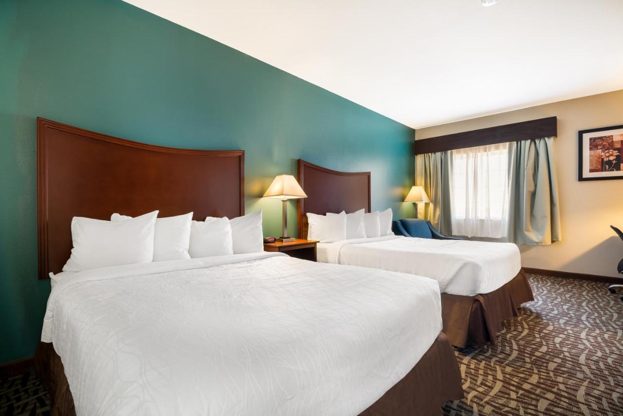 Surestay Plus Hotel By Best Western Топика Екстериор снимка