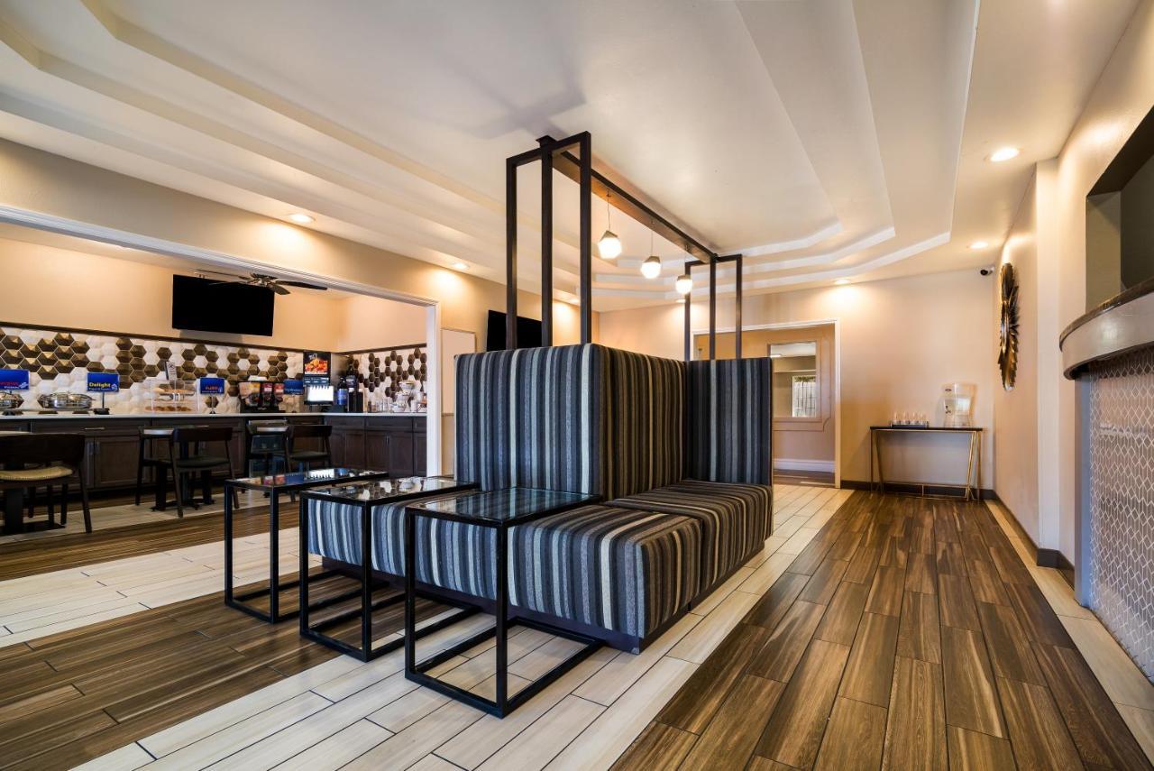 Surestay Plus Hotel By Best Western Топика Екстериор снимка